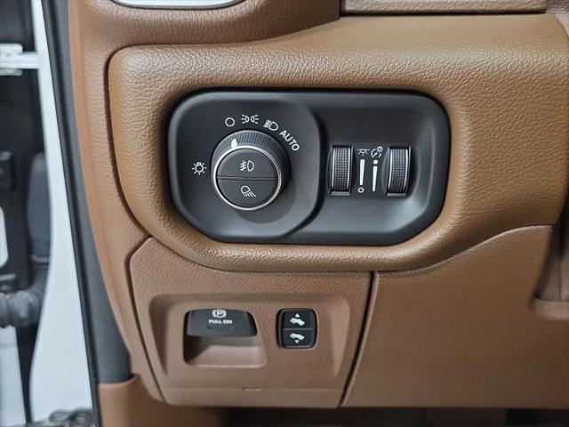 2019 Ram 1500 Laramie Crew Cab 4x4 57 Box