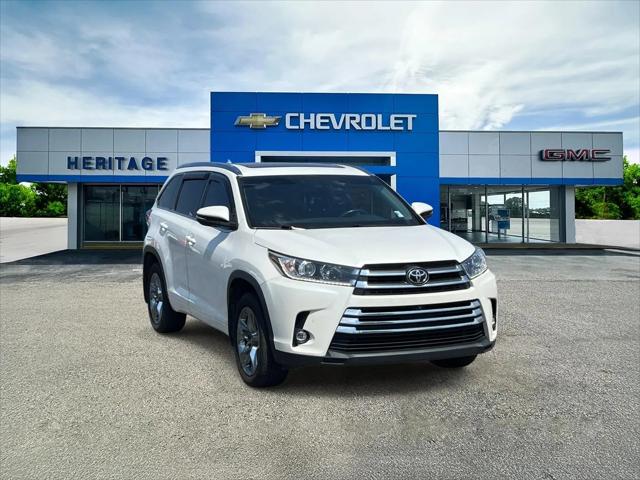 2019 Toyota Highlander Limited Platinum for sale in Lawrenceburg, TN