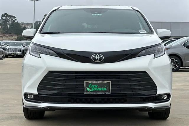 2026 Toyota Sienna Woodland Edition