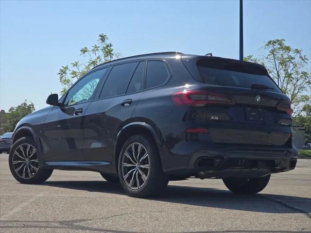2021 BMW X5 M50i