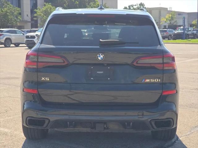 2021 BMW X5 M50i