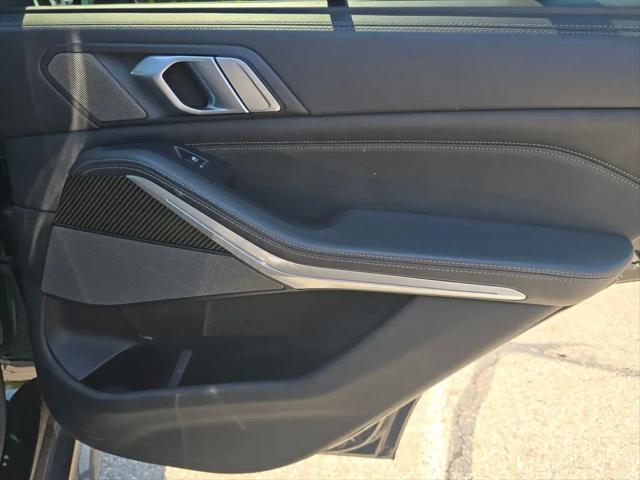 2021 BMW X5 M50i