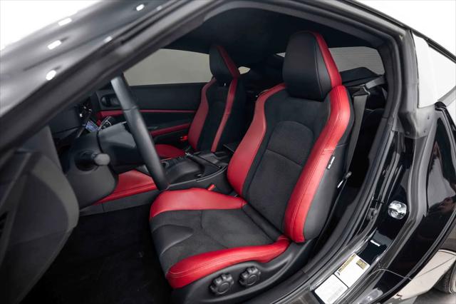 Used 2024 Nissan Z Performance Manual for sale in Highland Park