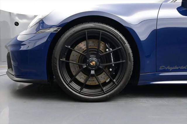2026 Porsche 911 Targa 4 GTS