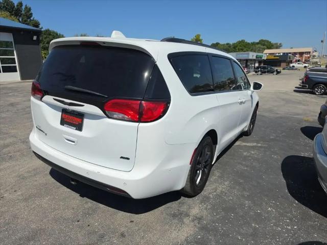 2020 Chrysler Pacifica AWD Launch Edition