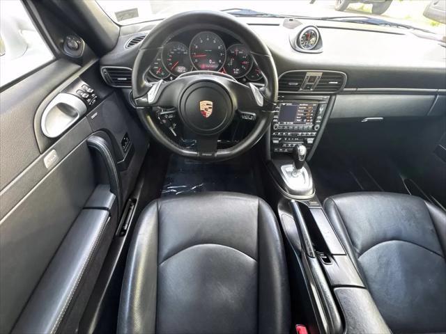 2012 Porsche 911 Carrera
