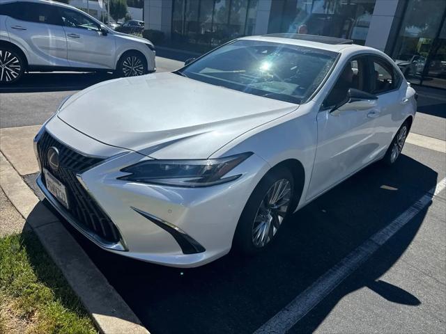 2023 Lexus ES 300h Luxury for sale in Concord, CA