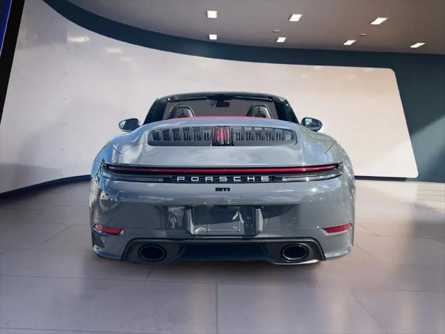 2025 Porsche 911 Carrera T Cabriolet