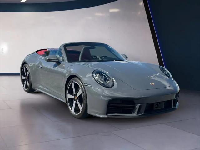 2025 Porsche 911 Carrera T Cabriolet