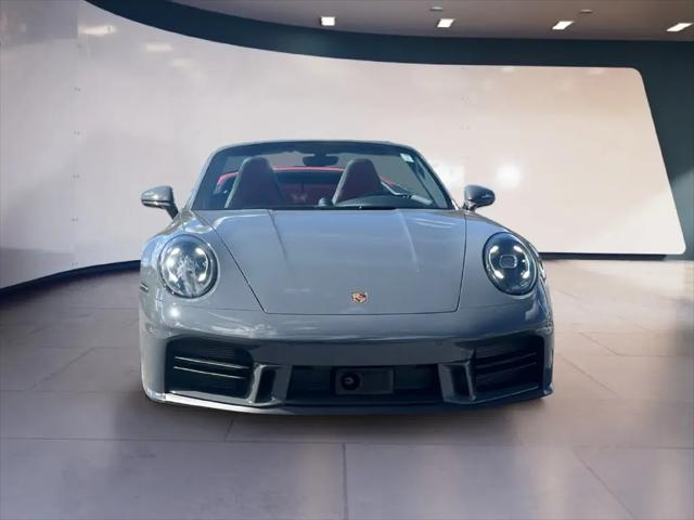 2025 Porsche 911 Carrera T Cabriolet