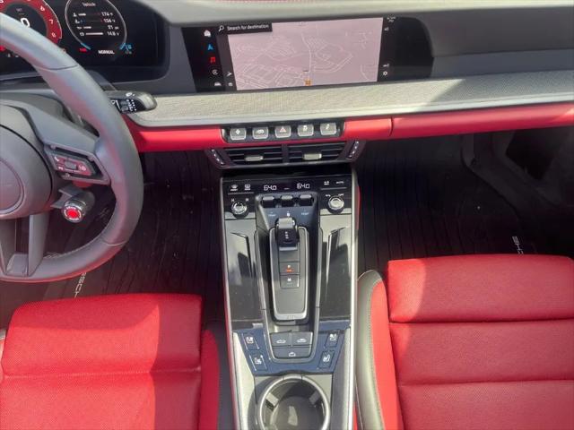 2025 Porsche 911 Carrera T Cabriolet