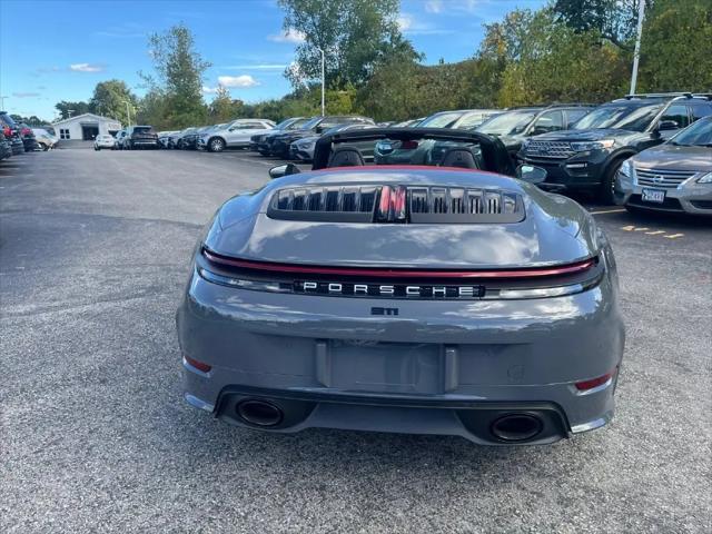 2025 Porsche 911 Carrera T Cabriolet