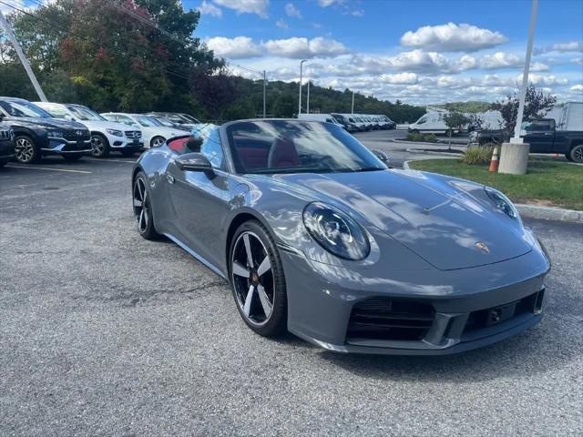2025 Porsche 911 Carrera T Cabriolet
