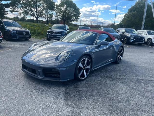 2025 Porsche 911 Carrera T Cabriolet