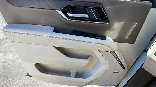 2026 GMC Yukon 4WD Denali