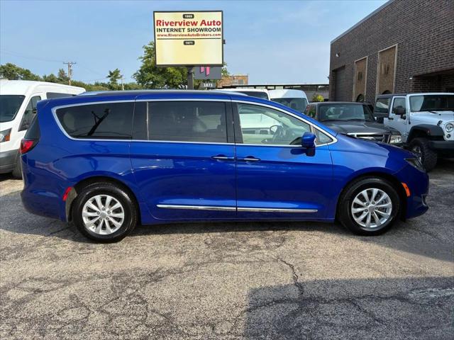 2019 Chrysler Pacifica Touring L