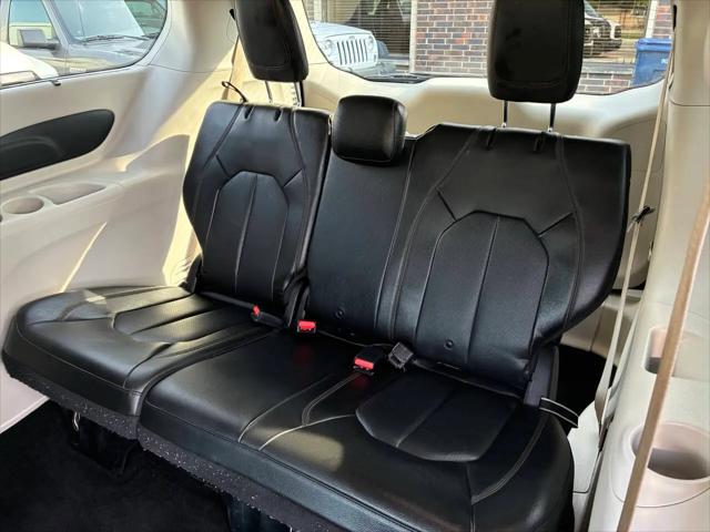 2019 Chrysler Pacifica Touring L