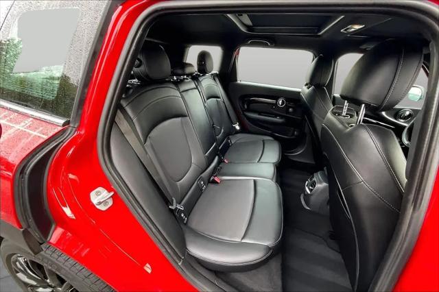2017 MINI Cooper Clubman Cooper