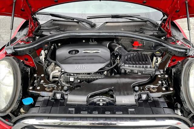 2017 MINI Cooper Clubman Cooper