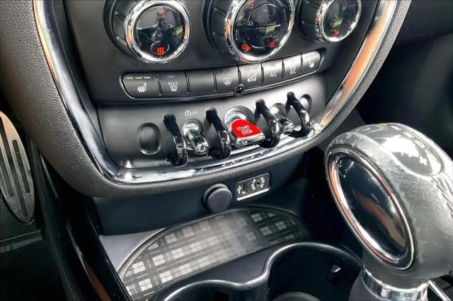 2017 MINI Cooper Clubman Cooper