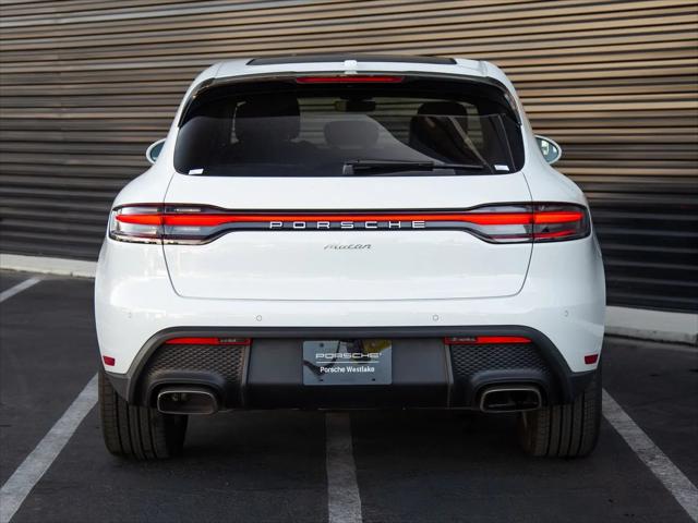 2026 Porsche Macan Macan
