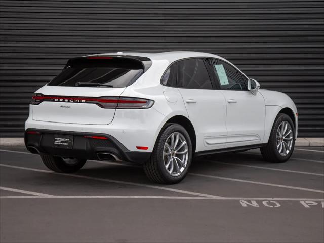 2026 Porsche Macan Macan