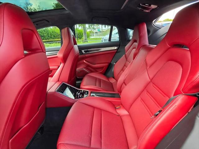 2021 Porsche Panamera Turbo S