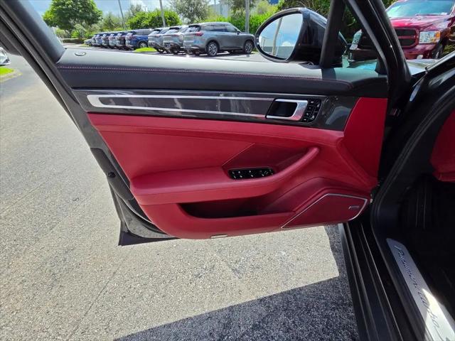 2021 Porsche Panamera Turbo S