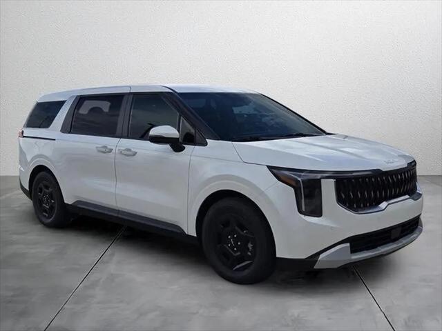 2027 Kia Carnival LX