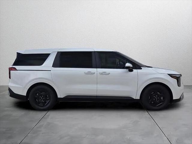 2027 Kia Carnival LX
