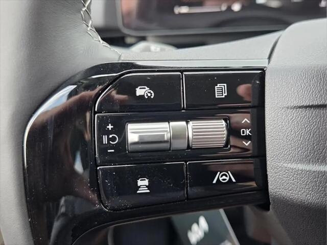 2027 Kia Carnival LX