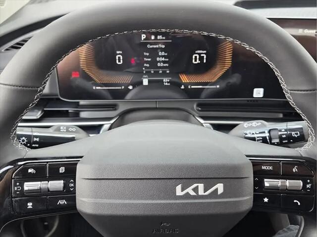 2027 Kia Carnival LX