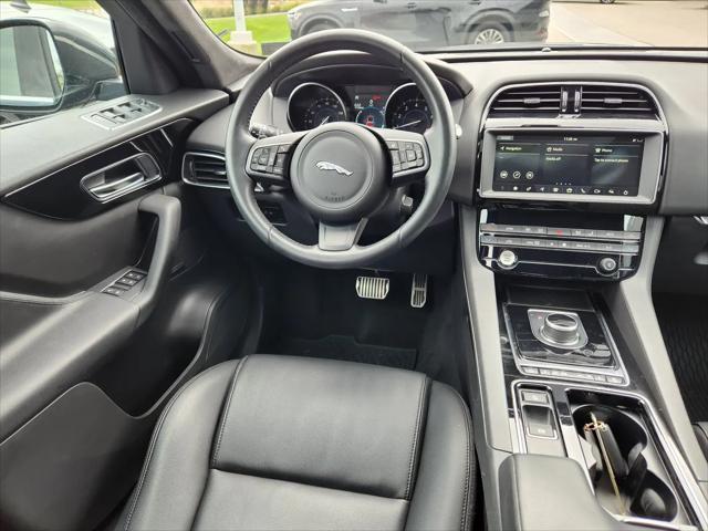 2019 Jaguar F-PACE 25t Premium