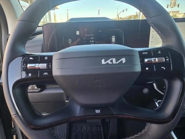 2027 Kia Carnival SX Prestige