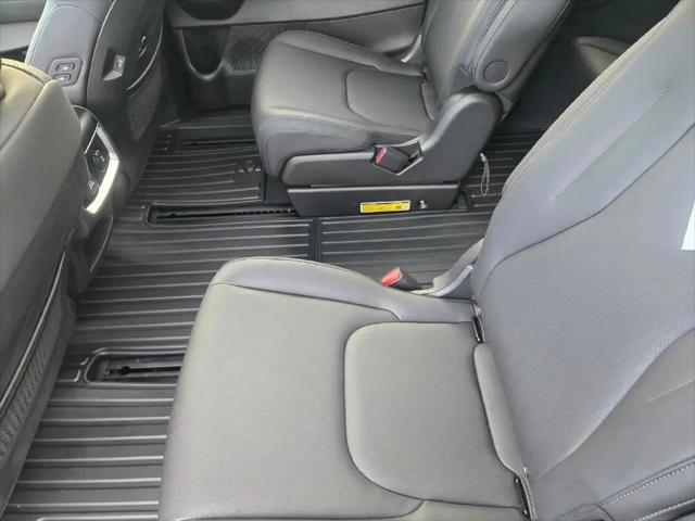 2027 Kia Carnival SX