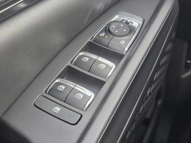 2027 Kia Carnival SX