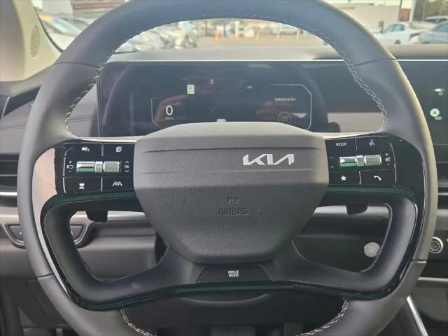 2027 Kia Carnival SX