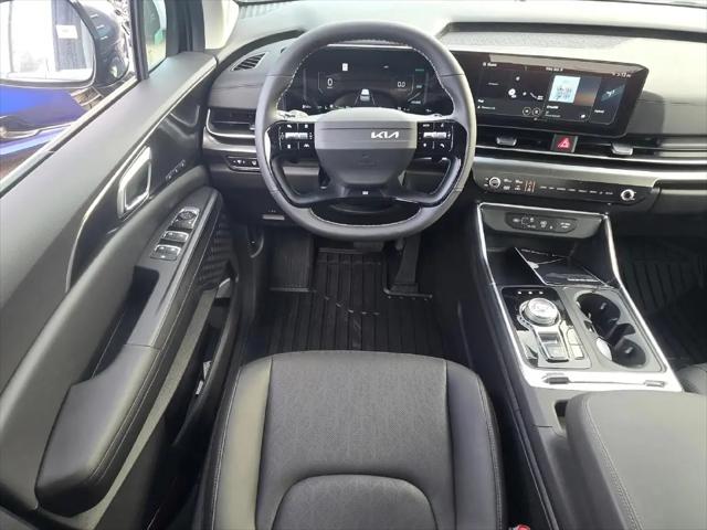 2027 Kia Carnival SX