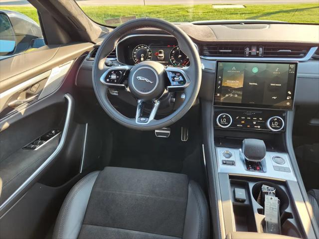 2026 Jaguar F-PACE SVR 575 Final Edition