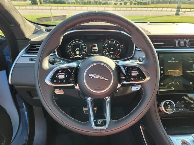 2026 Jaguar F-PACE SVR 575 Final Edition