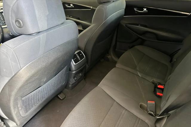 2017 Kia Sorento 2.4L LX