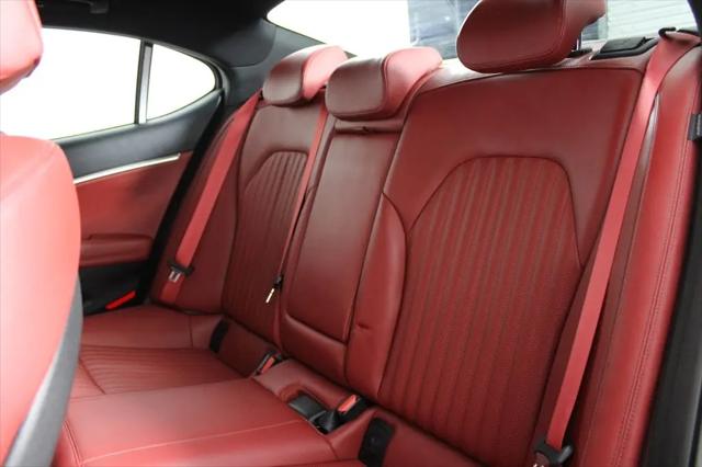 2026 Genesis G70 3.3T RWD Sport Prestige