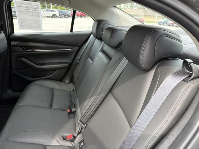 2023 Mazda Mazda3 2.5 S Preferred