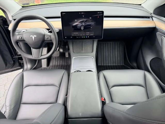2024 Tesla Model Y Long Range Dual Motor All-Wheel Drive