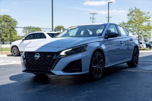 2023 Nissan Altima SR Intelligent AWD for sale in Loves Park, IL