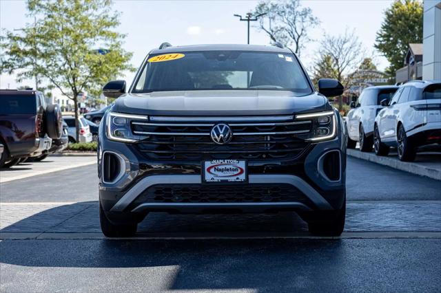 2024 Volkswagen Atlas 2.0T Peak Edition SEL for sale in Loves Park, IL