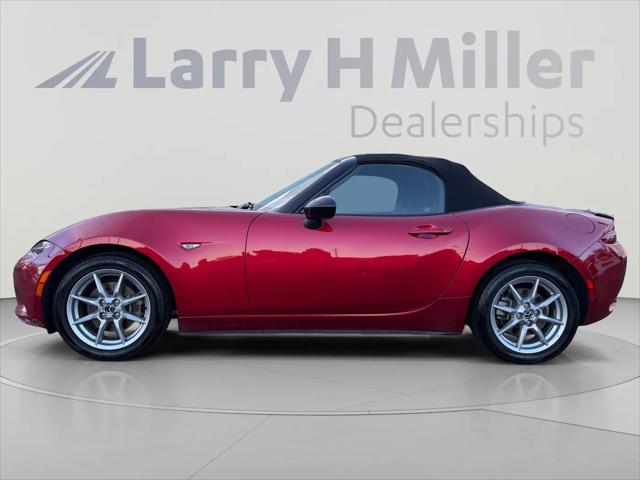 2016 Mazda MX-5 Sport