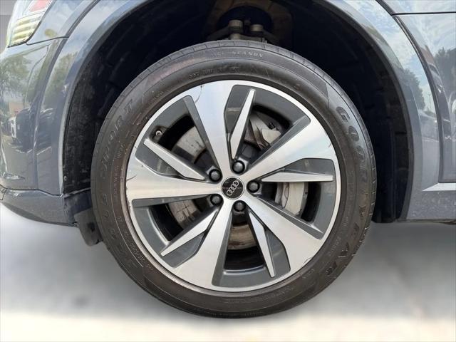 2024 Audi e-tron Premium quattro