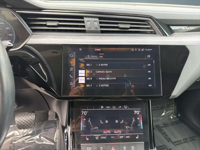 2024 Audi e-tron Premium quattro