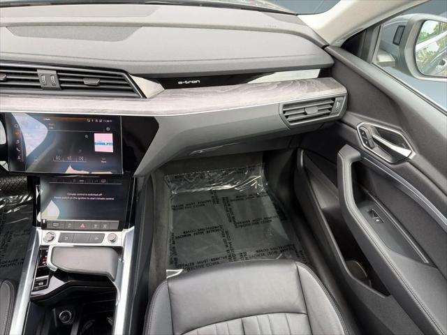 2024 Audi e-tron Premium quattro